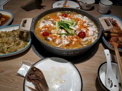 -山城外·非遗酸菜鱼(蜀都万达店)