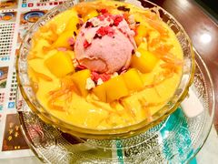 -广信牛奶甜品世家(台东店)