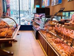 面包甜点陈列柜-巴黎贝甜(豪浦店)
