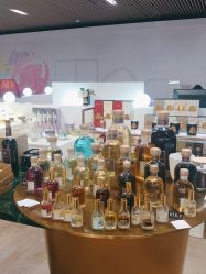 -SCENT BOUTIQUE
