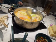 -椰子湾·海南火锅·糟粕醋·椰子鸡(正大广场店)