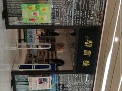 -钟书阁(群光广场店)
