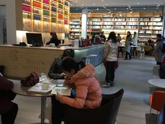 书籍区-三联韬奋书店(宽窄巷子店)