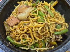 酱牛肉焖面-金扁豆酱肉焖面