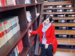 -钟书阁(松江泰晤士小镇店)