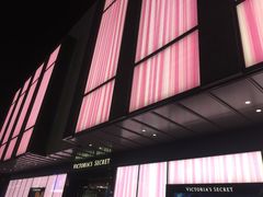 -Victoria's Secret(杭州湖滨银泰in77店)