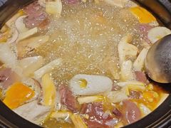 -一朵菌·野生菌探索家火锅(南亚店)