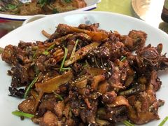 -雪野鱼头大王邢府公老店(雪野湖店)