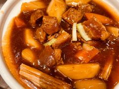 -潮界(LU·ONE凯德晶萃广场店)