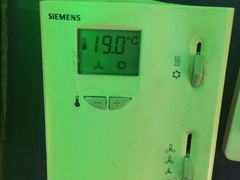 -乐圣量贩KTV自助餐(崇文店)