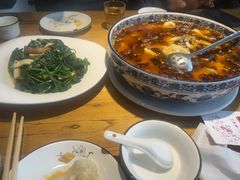 -小三峡食府(西五路店)