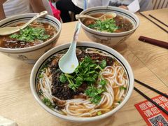 -小马牛肉面·牛骨熬制(南京博物院店)