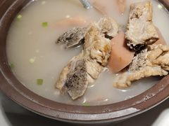 -小凤庭·地道湖北菜武昌鱼·藕汤(38年黄鹤楼店)