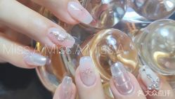 -Miss·A日式美甲美睫