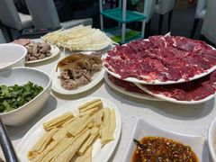 -黑山牛肉汤火锅(花城汇店)