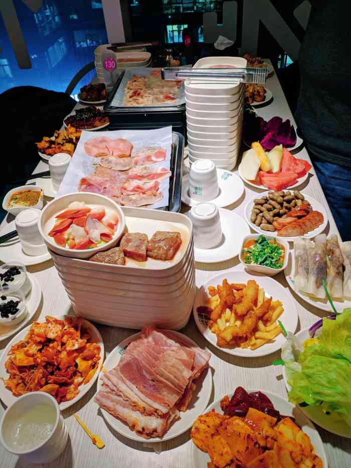 第二次去玫瑰花园自助烤肉店,非常实惠,以后还去.