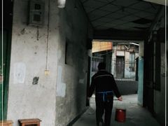 -舟舟刮凉粉