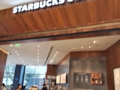 -星巴克(凯德晶萃店)