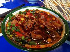 -马路边边串串香形象店(磐石路店)