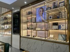 -世纪大明眼镜·蔡司战略授权店(汉街店)