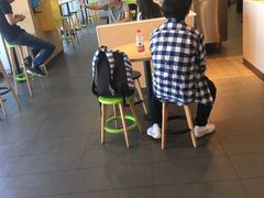 -麦当劳(普陀长途客运中心店)