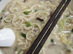 -一路飘香面馆