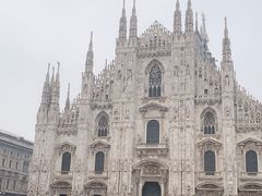 -文艺复兴百货(米兰大教堂广场店)