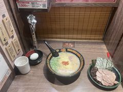 -一兰拉面(新宿中央东口店)