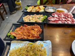 -韩风烤牛肉冷面店