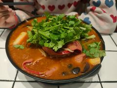 -肥汁米蘭香港米线(长宁来福士店)