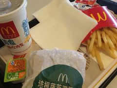 蔬萃牛堡套餐-麦当劳(鼓楼店)