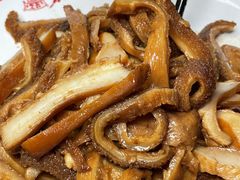-老鼎万春卤菜(五代传承创始老店)