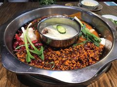 -周幺妹重庆老火锅(银泰城总店)