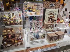 -泡泡玛特POPMART(上海环球港店)