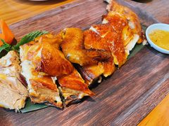 土家吊烧鸡-莲餐厅·湖北菜·藕汤老手艺(愚园路店)