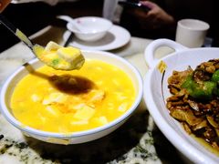 -蔼若春.传承三十年云南菜(金碧公园店)