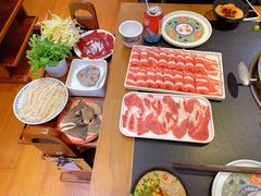 -沸炉重庆老火锅(军事博物馆店)