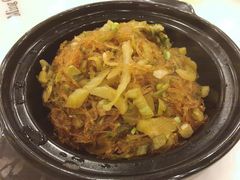 农家酸菜粉丝煲-名苑皇宫酒家(来魅力壁画村店)