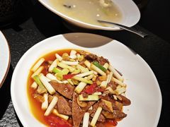 -万重锦·人文川菜馆(骡马市店)
