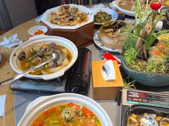 -头上红煨盐鸡·非遗院子餐厅