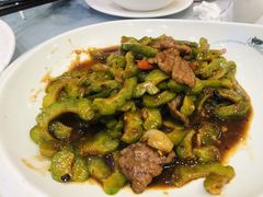 拍蒜生炒凉瓜牛肉-六婶西关小厨(光塔路店)