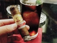 自由古巴-Estaeslavida分享茄雪茄吧(亿彩购物中心店)