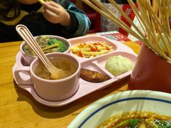 -蓉李记成都名小吃(宜昌伍家岗万达店)