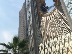 -影汇之星8字形摩天轮