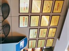 -金色印象·4K影院式足体养生(杨家坪西郊店)