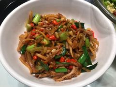 -味上湘菜馆(岳麓山店)