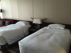 -广州天河希尔顿酒店