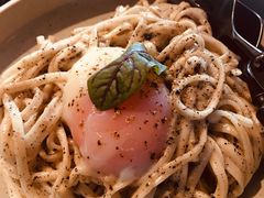 -wineapp葡萄酒餐吧(外滩金融中心店)