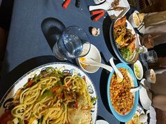 -伊带伊路新疆美食府(呼家楼店)