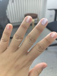 -洛伊科技抗衰护肤中心